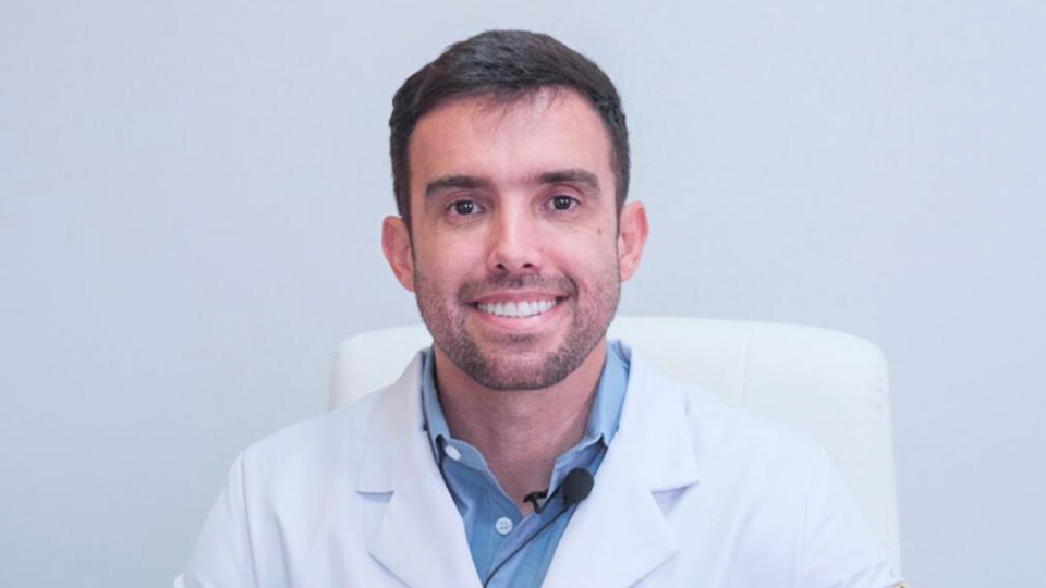 Dr. Rafael Moreira
